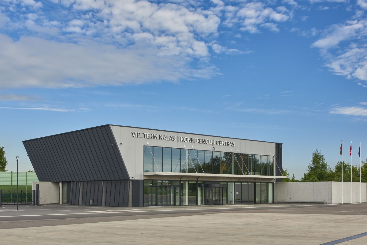 VNO VIP 1.jpg