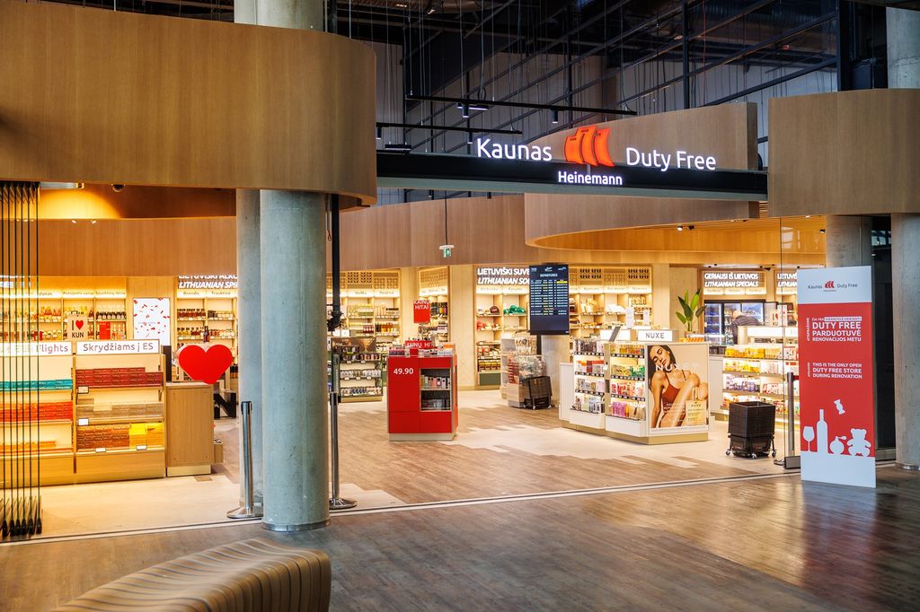 Heinemann Duty Free parduotuvė.jpg