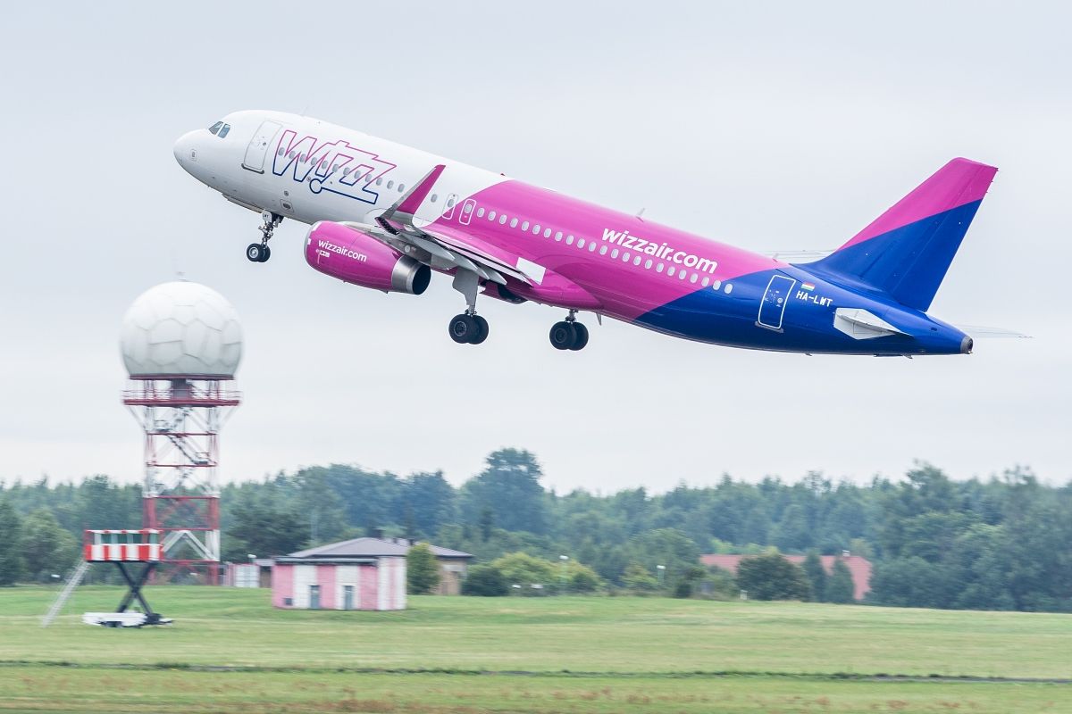 Wizz Air Vilnius Airport.jpg