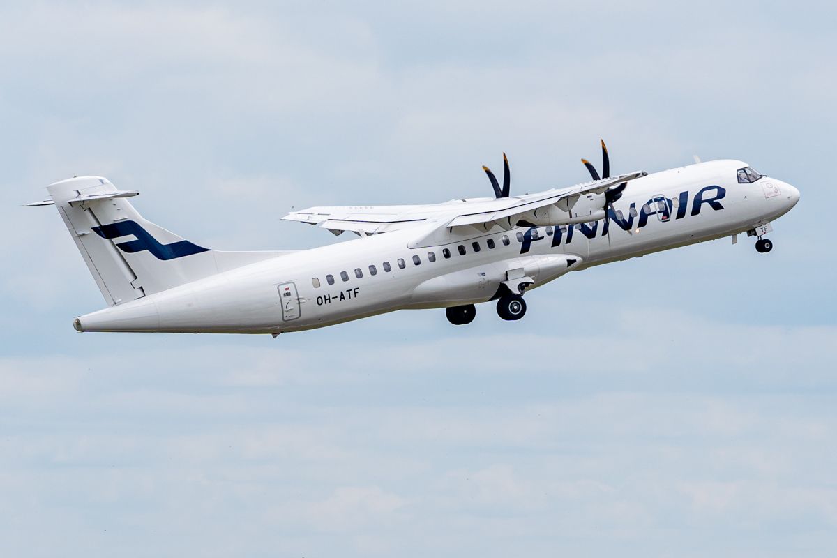 Finnair 1200.jpg