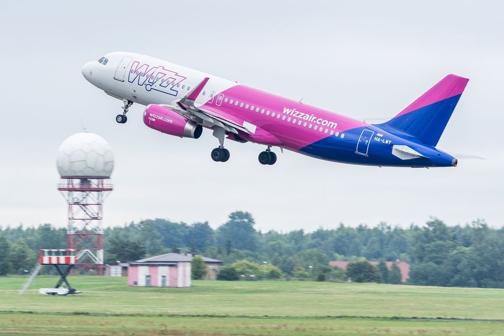 Wizz Air Vilnius Airport.jpg